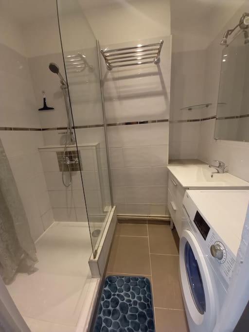 Cosy T2, Meuble De Tourisme 3 Etoiles, Parking Ferme , 2Velos, Wi-Fi Narbonne Exterior photo